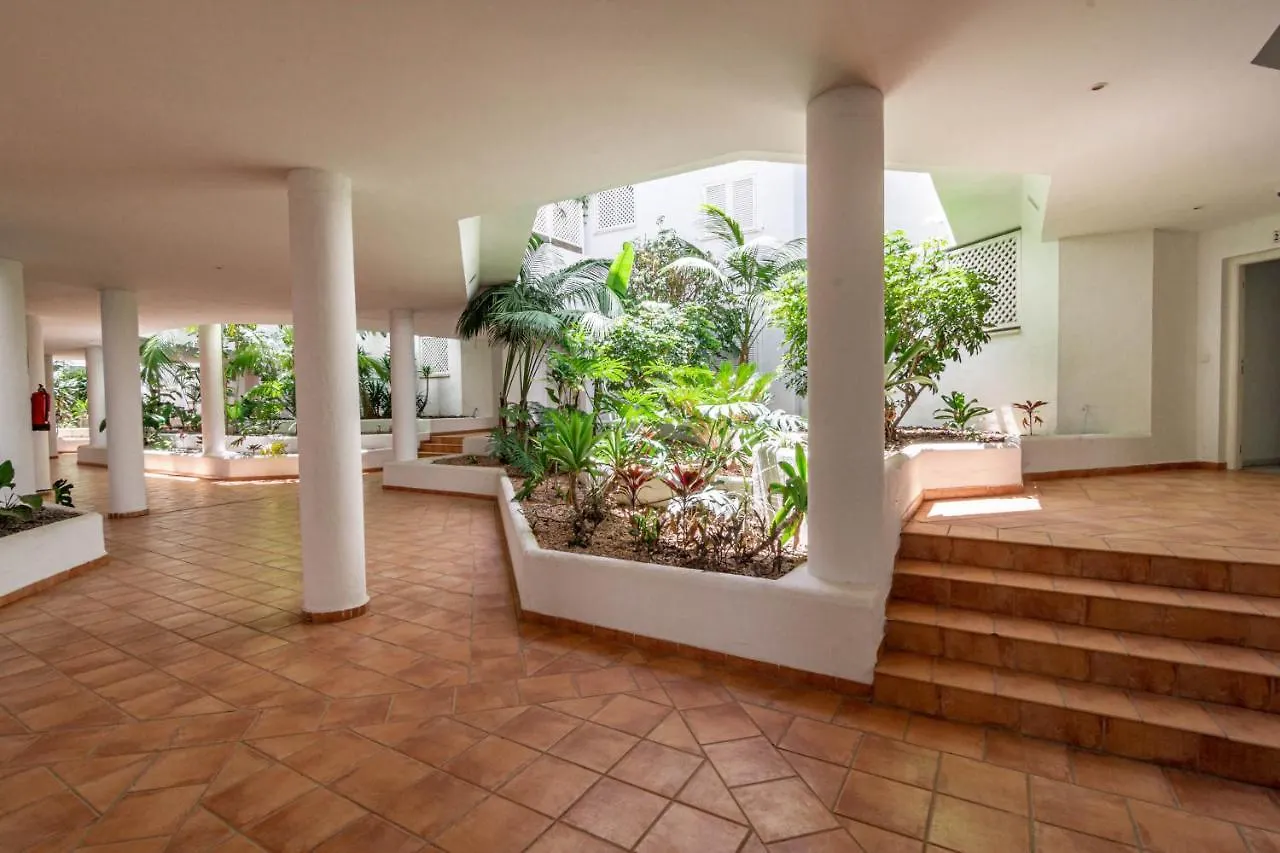 Apartamento Pr20 - Good Located Flat Puerto Banus Marbella