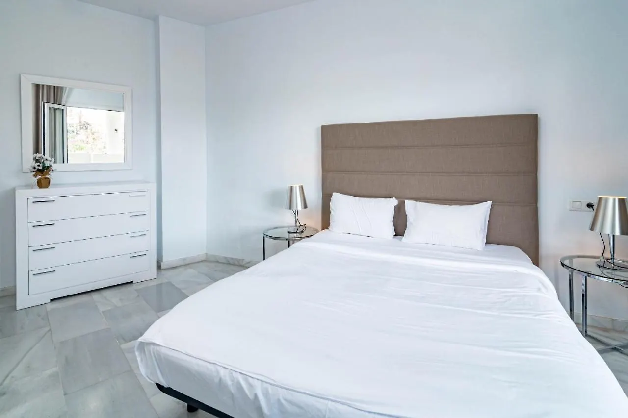 Apartamento Pr20 - Good Located Flat Puerto Banus Marbella